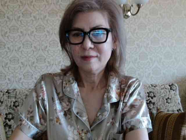 ElegantLady00 webcam