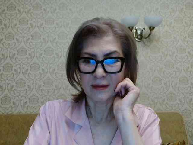 ElegantLady00 webcam