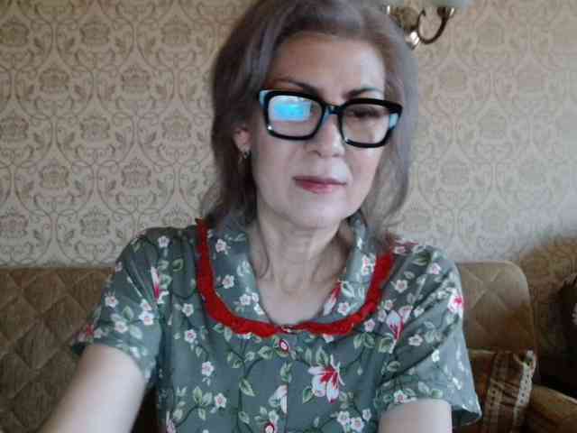 ElegantLady00 webcam