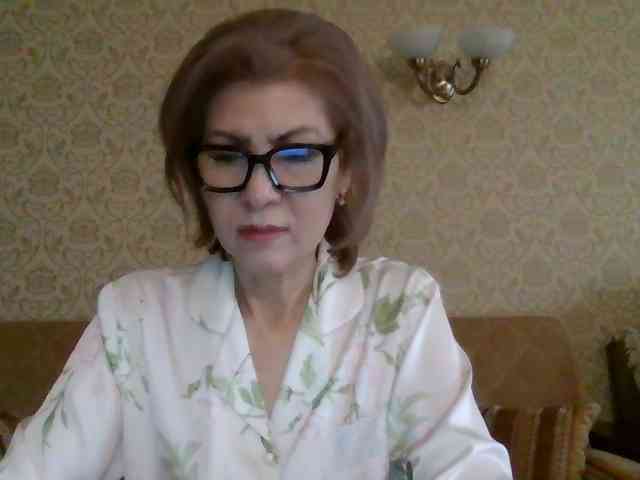 ElegantLady00 webcam