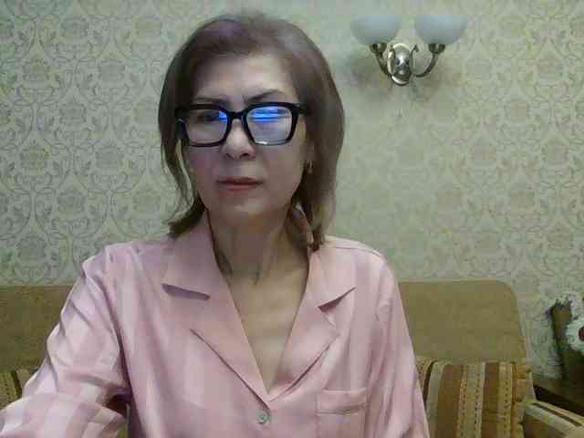 ElegantLady00 webcam