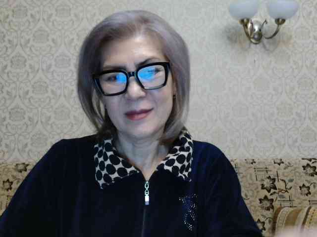 ElegantLady00 webcam