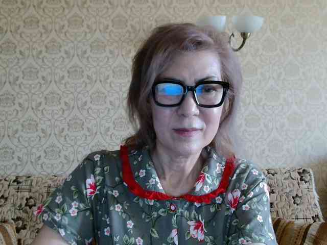 ElegantLady00 webcam
