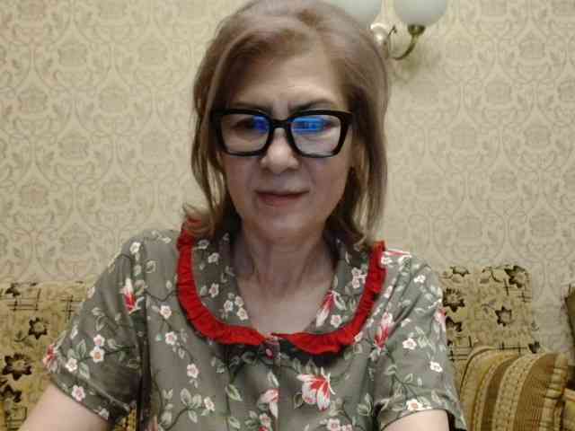 ElegantLady00 webcam