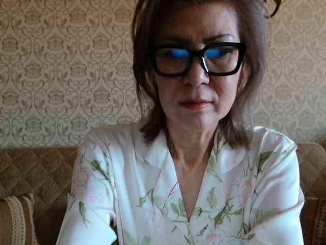 ElegantLady00 webcam