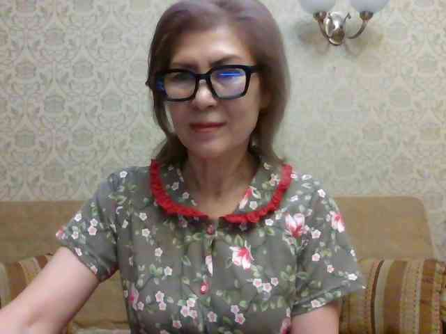 ElegantLady00 webcam