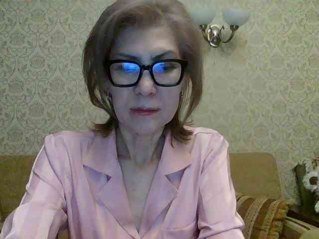 ElegantLady00 webcam