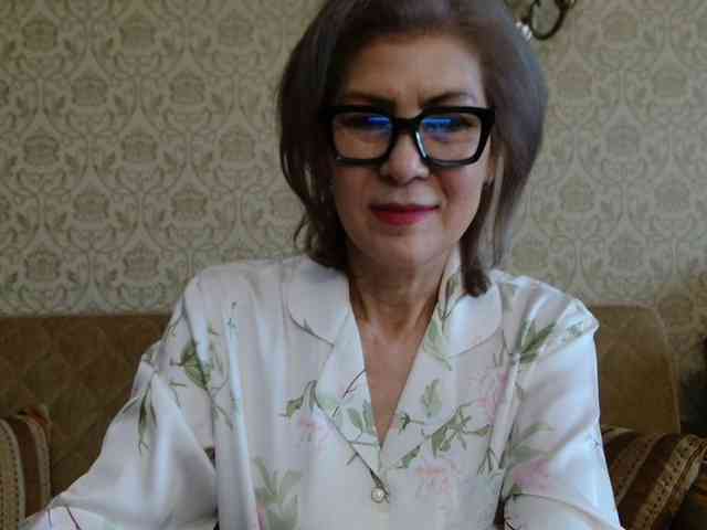 ElegantLady00 webcam