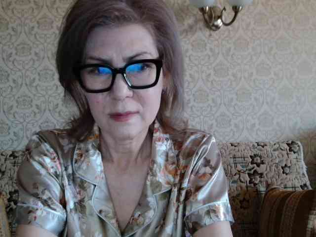 ElegantLady00 webcam