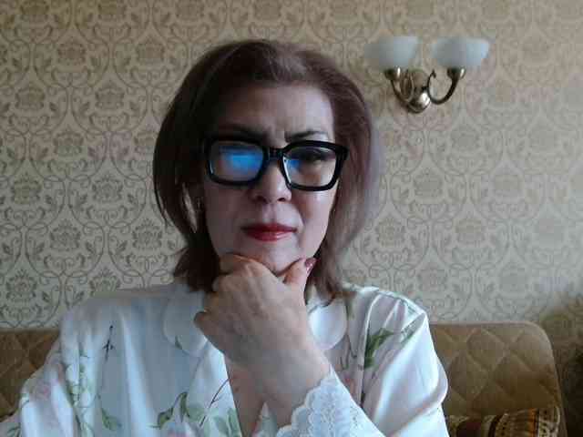 ElegantLady00 webcam