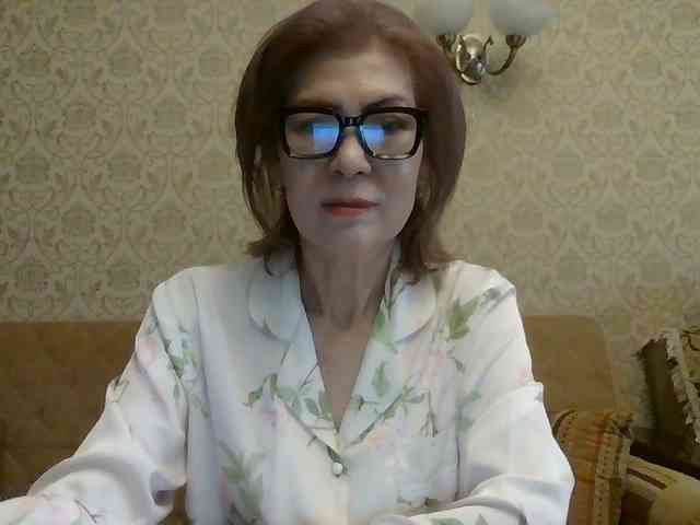 ElegantLady00 webcam