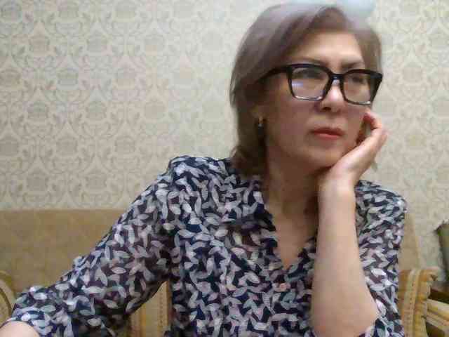 Elegant00Lady Elegant00Lady