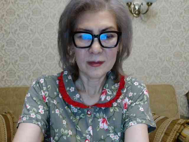 ElegantLady00 webcam