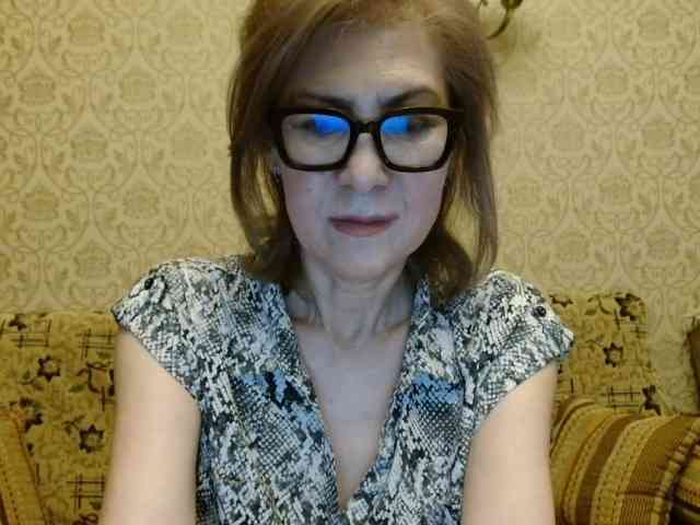 ElegantLady00 webcam