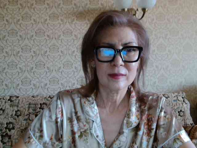 ElegantLady00 webcam