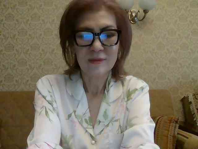 ElegantLady00 webcam