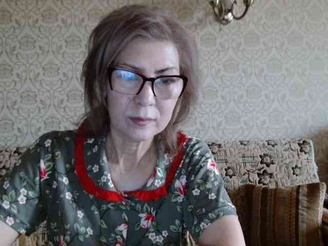 ElegantLady00 webcam