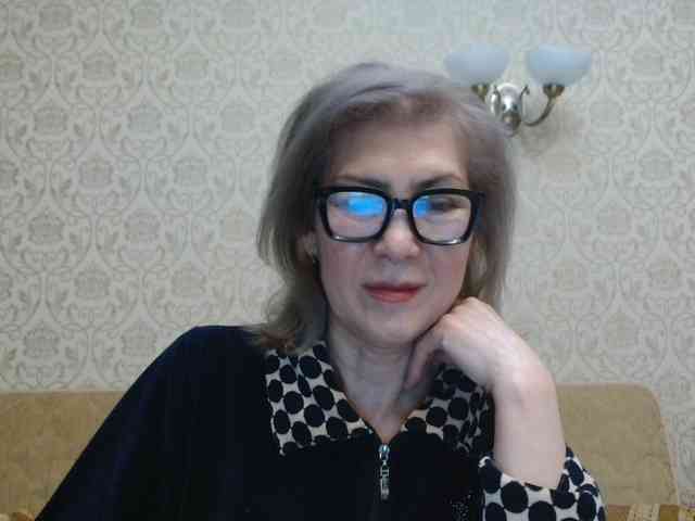 Elegant00Lady Elegant00Lady