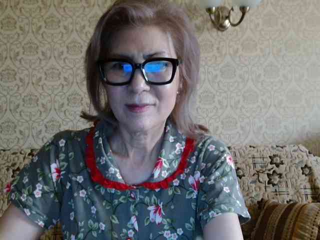 ElegantLady00 webcam