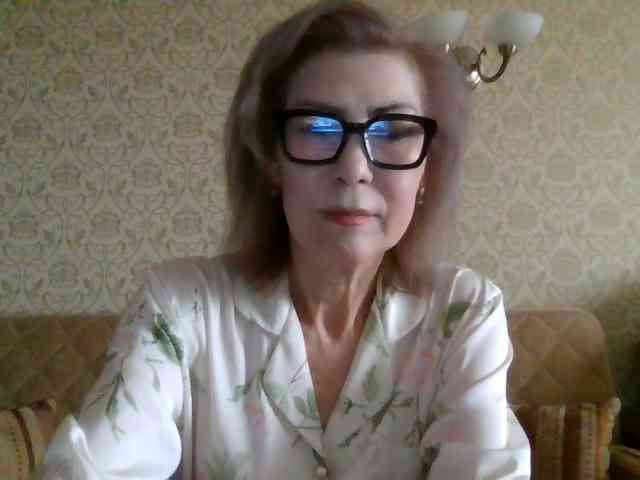 ElegantLady00 webcam