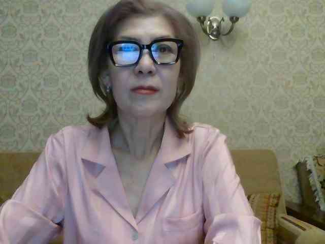 ElegantLady00 webcam