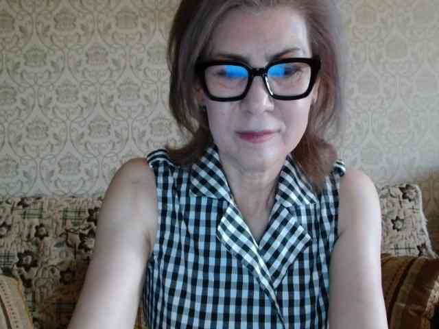 ElegantLady00 webcam