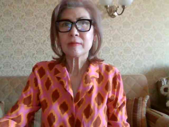 ElegantLady00 webcam