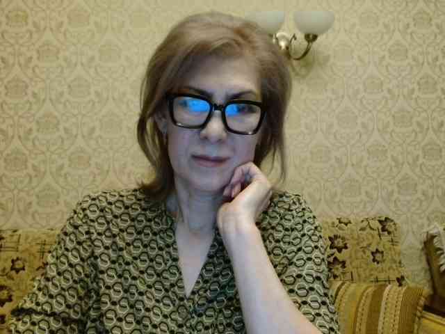 ElegantLady00 webcam
