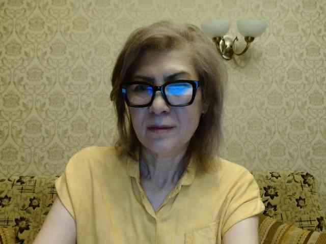 ElegantLady00 webcam