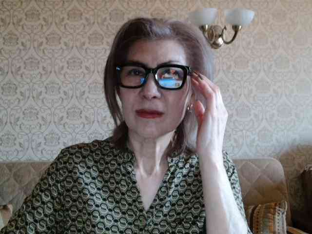 ElegantLady00 webcam