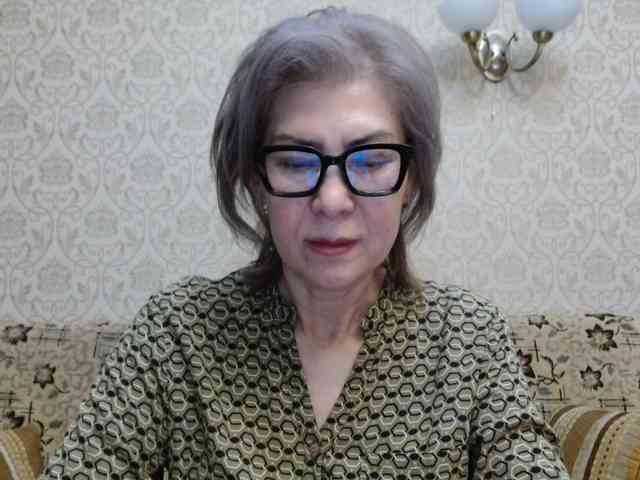 ElegantLady00 webcam
