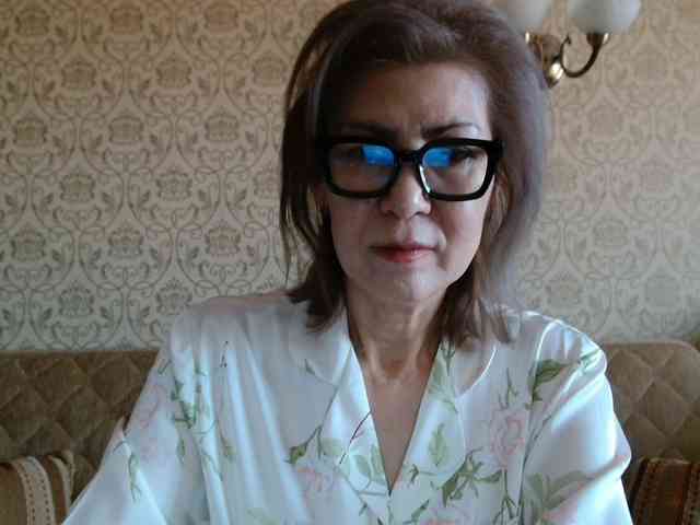 ElegantLady00 webcam