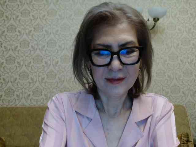 ElegantLady00 webcam