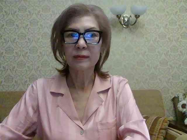 ElegantLady00 webcam