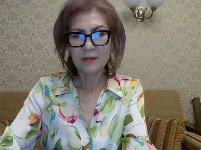 ElegantLady00 webcam