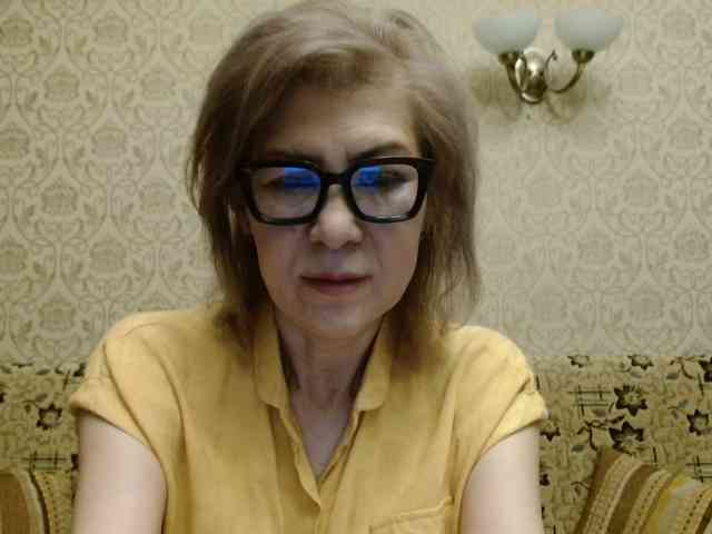 ElegantLady00 webcam