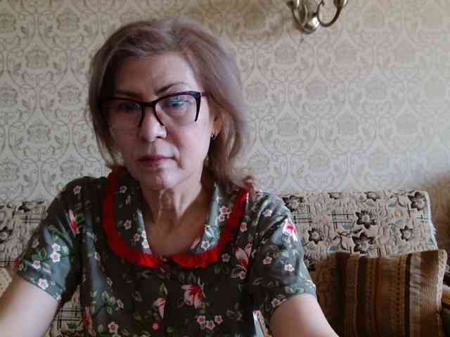 ElegantLady00 webcam