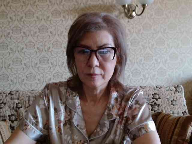 ElegantLady00 webcam