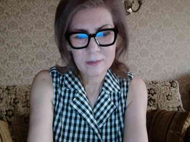 ElegantLady00 webcam