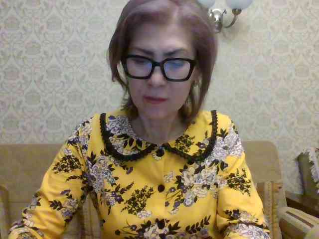 ElegantLady00 webcam