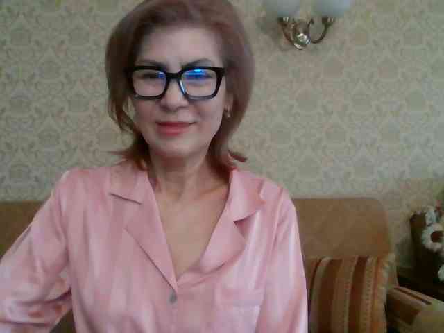 ElegantLady00 webcam