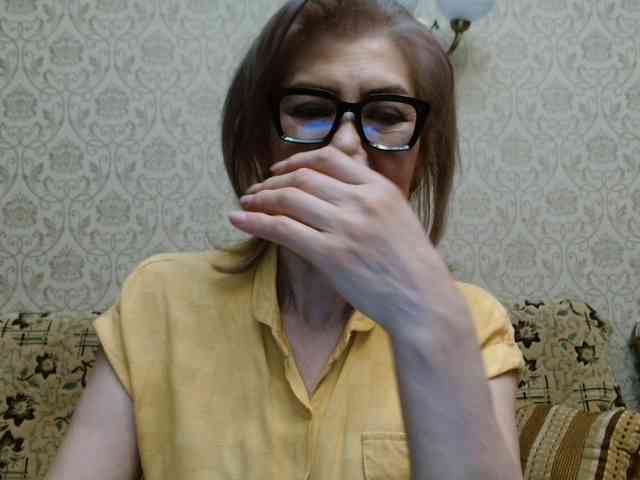 ElegantLady00 webcam