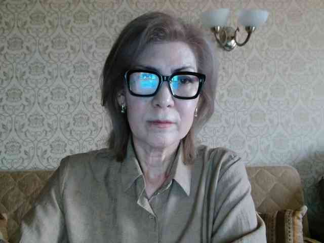 Elegant00Lady Live Webcam on BongaCams