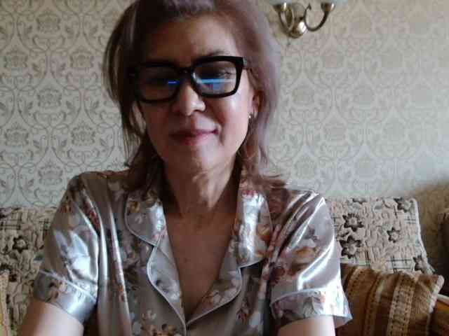 Elegant00Lady webcam