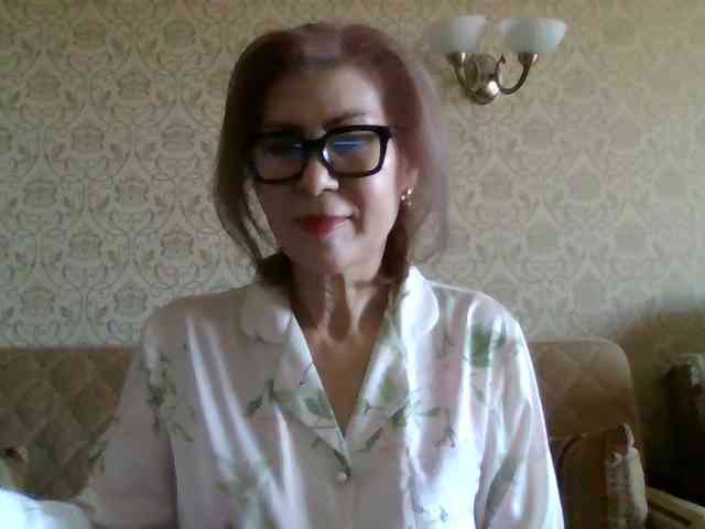 ElegantLady00 webcam