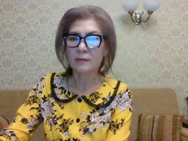 ElegantLady00 webcam