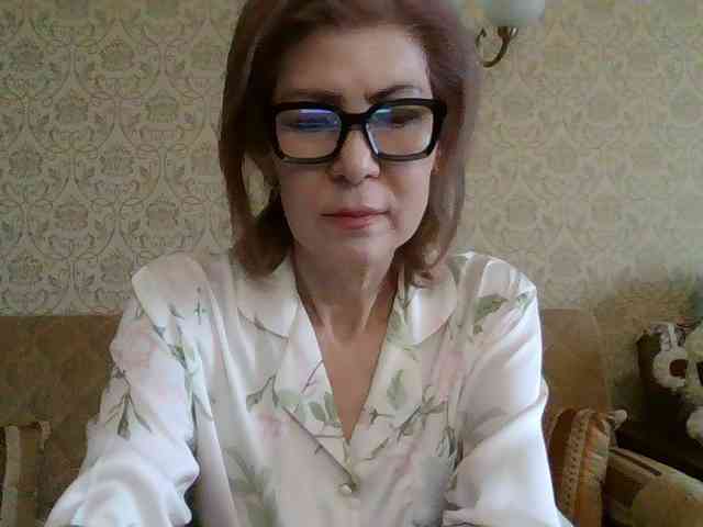 ElegantLady00 webcam