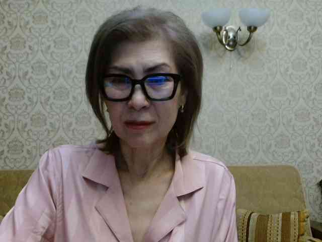 ElegantLady00 webcam