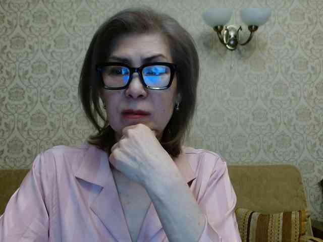 ElegantLady00 webcam