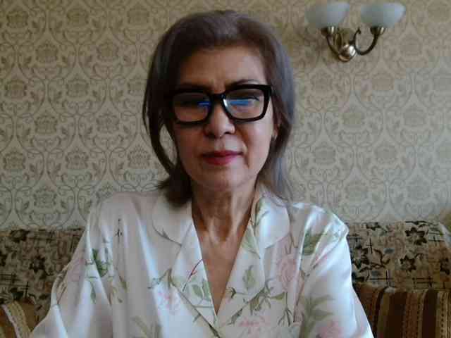 ElegantLady00 webcam